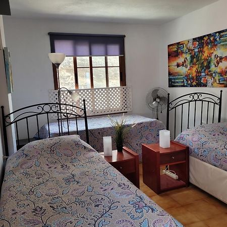Appartement Penthouse De Roca In Poblado Marinero à Acantilado de los Gigantes Extérieur photo